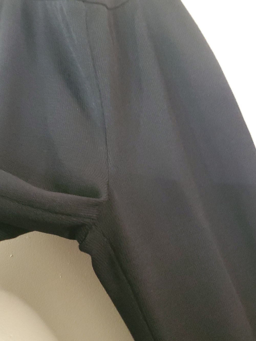Vintage St.John Evening Black Sweater Knit Suit Size 10 Pants & Jacket - Picture 11 of 16